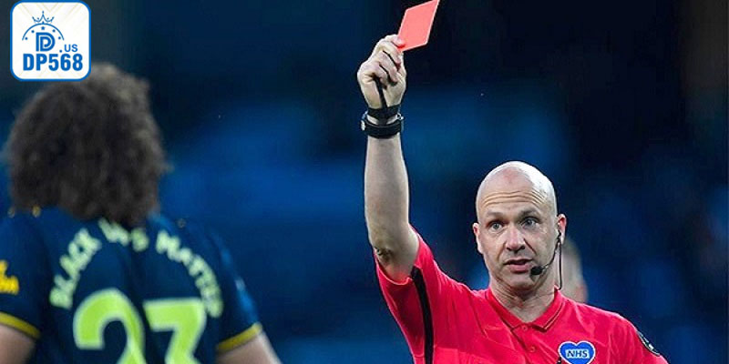 Cách soi kèo thẻ đỏ hiệu quả dành cho người chơi cá cược